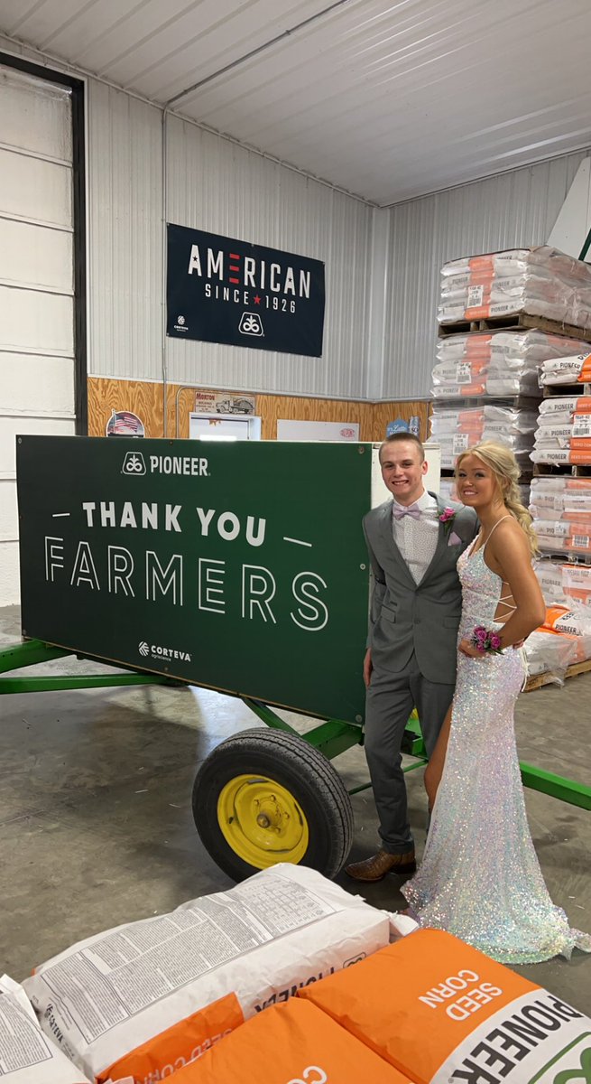 Proud Dad moment! Delaney’s junior prom. <a href="/PioneerSeeds/">Pioneer Seeds U.S.</a> <a href="/CortevaUS/">Corteva U.S.</a>