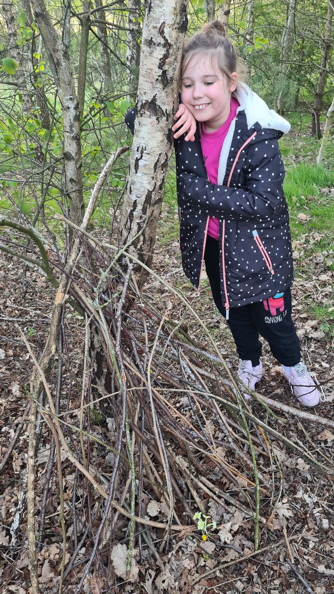 KooKoo75's tweet photo. Late evening, fairy den making antics with my girl this evening 🧚❤️☀️🦄 https://t.co/STg8CjeoNE