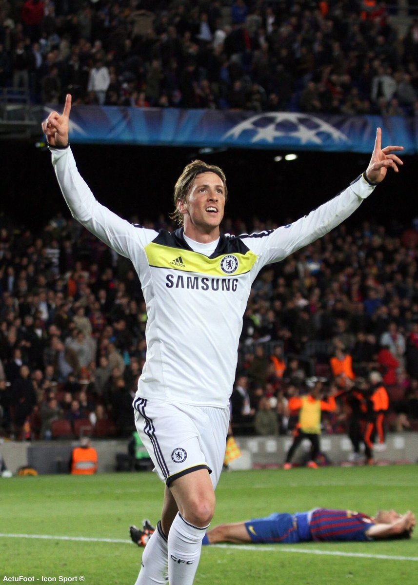 ActuFoot_'s tweet photo. Il y a 11 ans jour pour jour, Fernando Torres envoyait Chelsea en finale de la Ligue des Champions après un but d’anthologie contre Barcelone. 😍 https://t.co/cKI99WoTmp