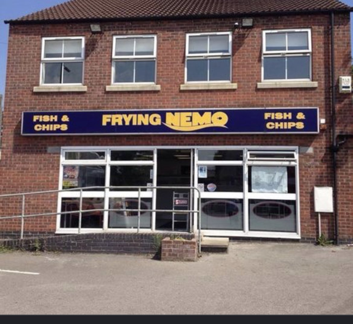 Kristie1503's tweet photo. @ladbible Frying Nemo https://t.co/pw3KXpgMAb