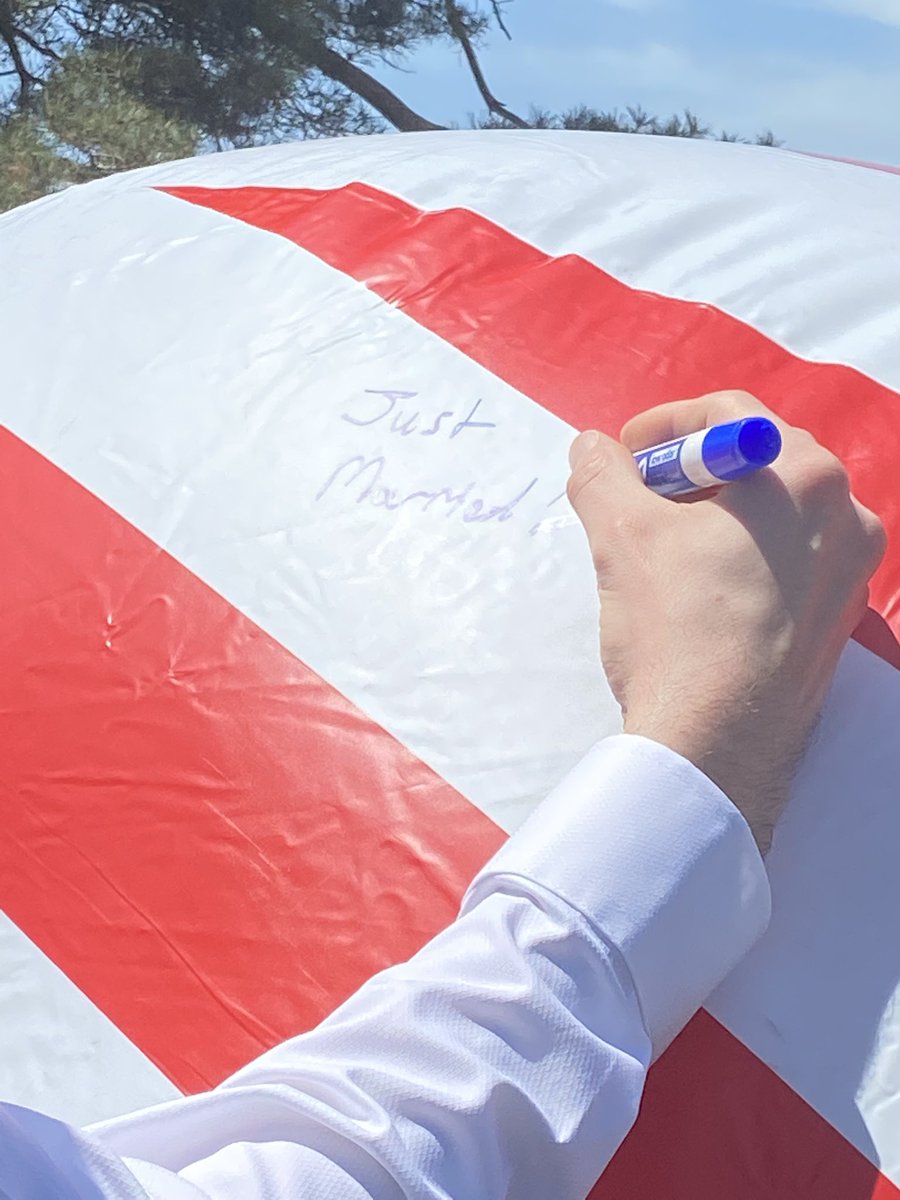 maggiefuchs9's tweet photo. One thing I love about working for @TPUSA is the people you will meet! My chapter was having a picnic for #capitalismconserves when a couple got married near us. To help them celebrate we brought out the free speech ball!! https://t.co/rPzFhANOmu
