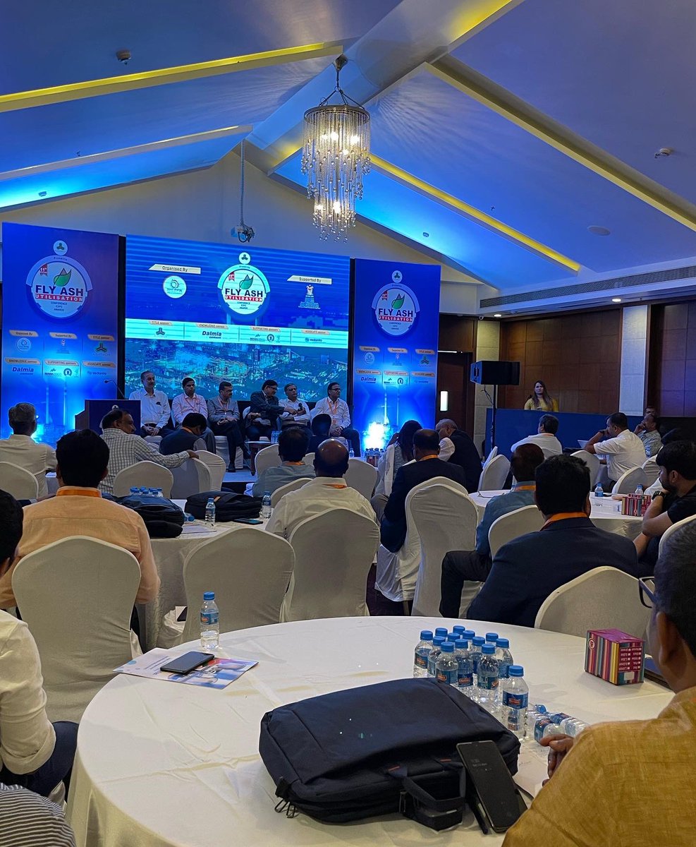 endeavour_i's tweet photo. Day - 2 at Residential Conference / Fly Ash Utilisation - 2022

#fly_ash_utilisation 
#fly_ash
#flyashbricks
#flyashutilisation
#Ashtech
#Endeavour https://t.co/YD6X2ensyz