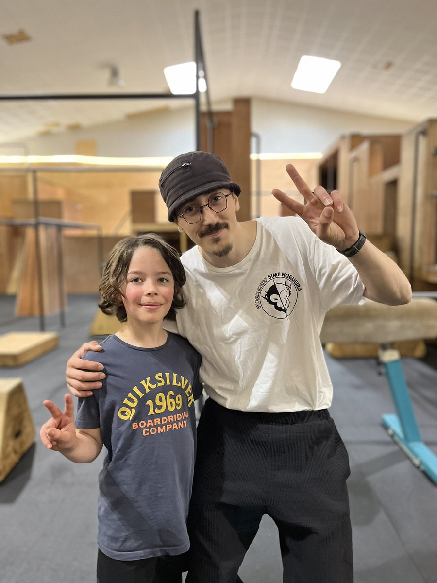 LCallerot's tweet photo. Merci @SimonNogueira pour le cours de cet après midi, le fiston est ravi 👍. #simiiforme https://t.co/8CLTAaKB4k
