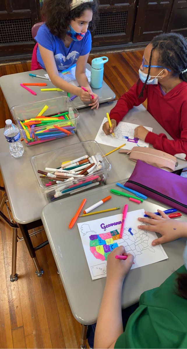 misskmackin's tweet image. Some of our incredible fifth grade cartographers designing their own maps of the 50 states! Our goal is to have the entire map memorized before the last day of school. I have no doubt that #weecandoit! 🌐🌎💚