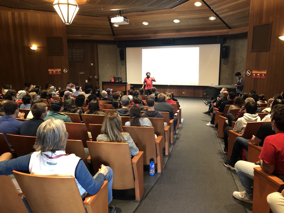 Foothill College tweet media