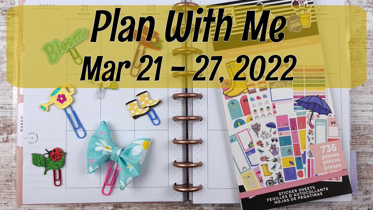 New plan with me is up! Easter storytime! 🐇🐰 Link in my profile to watch! 👀 
youtu.be/QkQlSM7xtqY
#happyplanner #planwithme #memoryplanning #plannerstickers #runwithcraftscissors