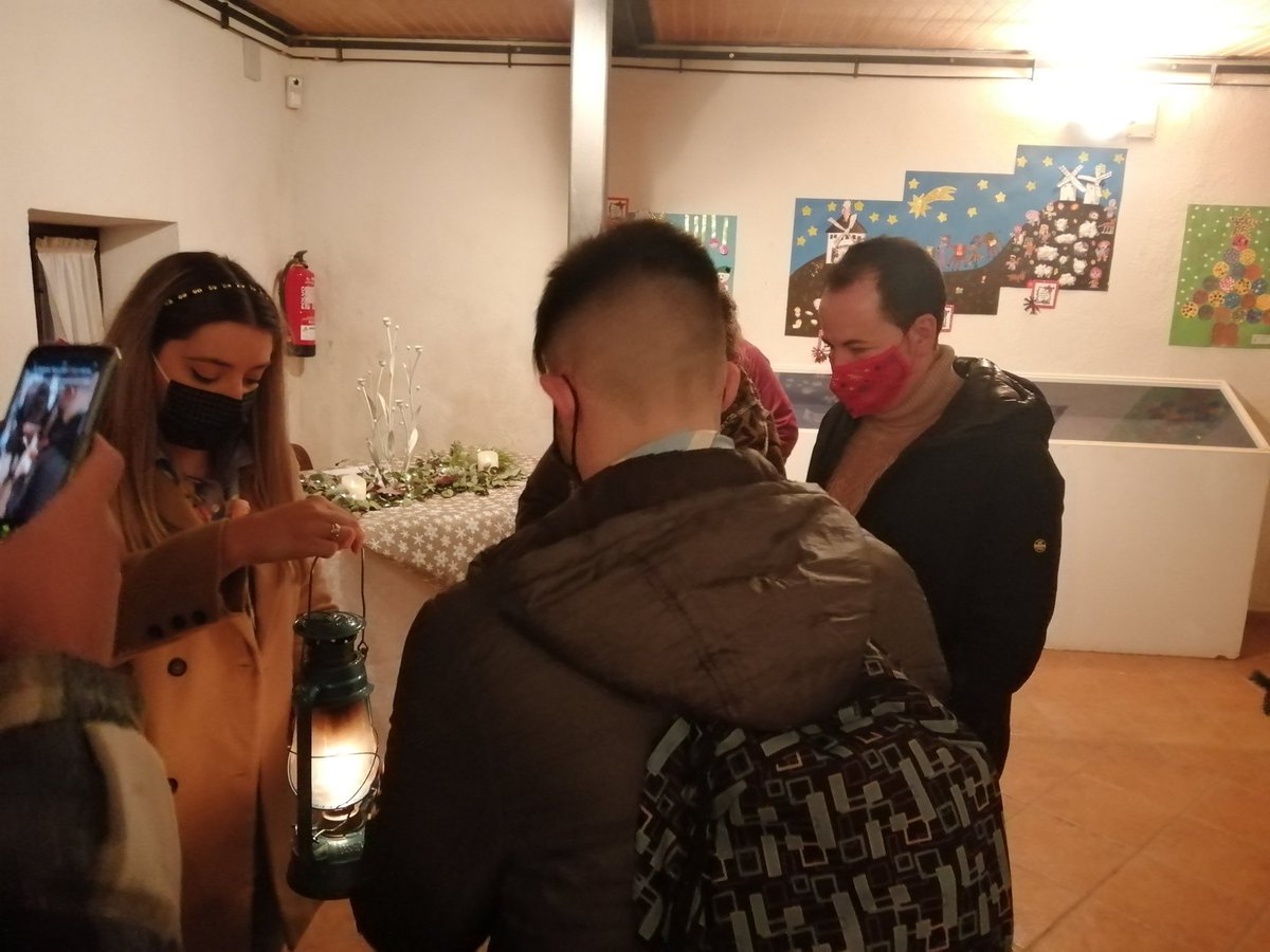 SergioGNC's tweet photo. Felicidades a @Scout_Inmaculad en el día de San Jorge,su patrón.
Seguid transmitiendo esos valores,trabajando como hasta ahora,porque sin duda Herencia es mucho mejor y más completa con vosotr@s. https://t.co/uT7cTYLmRN