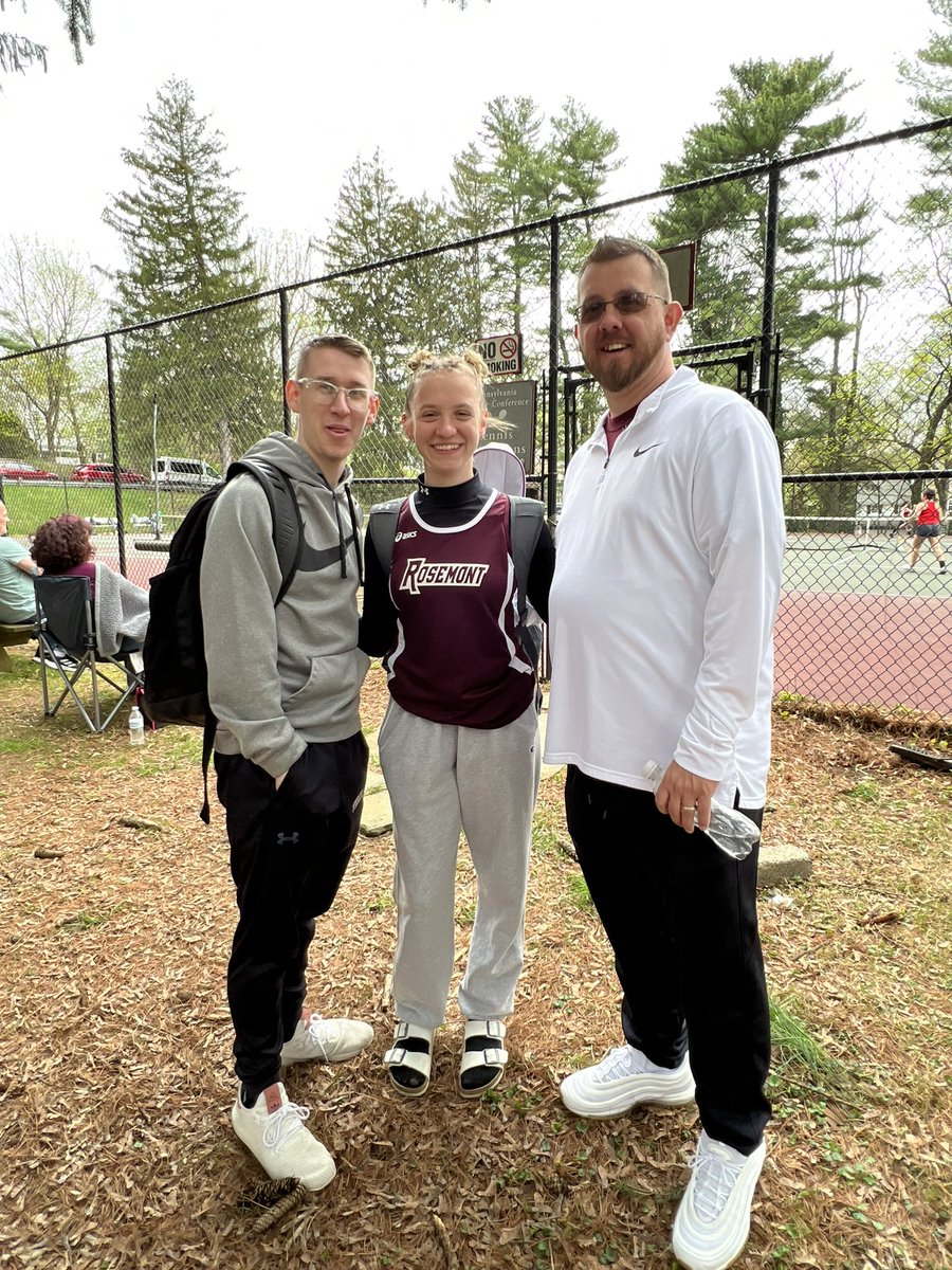Last home tennis match of the season.  Go Makaela!