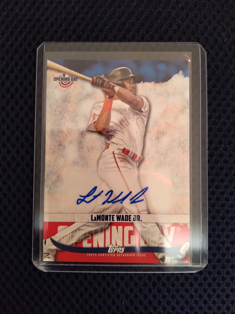 Thomas_Buckner's tweet photo. Lamonte Wade Jr. 2022 Topps Opening Day Auto! $35 PWE! DM me if interested! @CardPurchaser #LamonteWadeJr #ToppsAuto #OpeningDay https://t.co/5IkwTsgtn4