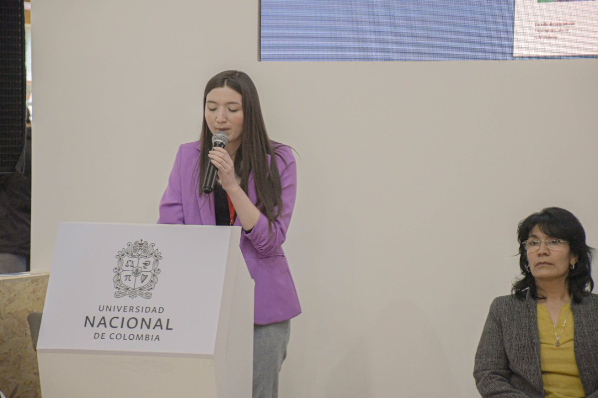 editorialUN's tweet photo. #AEstaHora | Lanzamiento del #LibroUNAL «El Cadmio en cacao» de la Facultad de Ciencias de @UNALMedellin #LaUNALenFilBo2022 📚 https://t.co/UTnY8MQhD7
