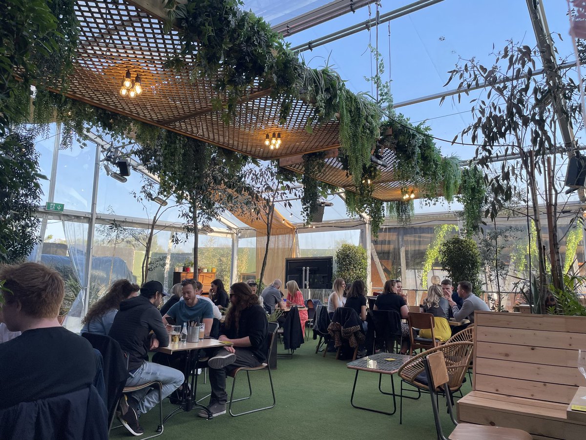 BabySwimExpert's tweet image. Out out at @freightisland celebrating a friend’s 50th with @splashtimefun