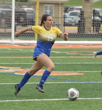 LTHS Girls Soccer tweet media