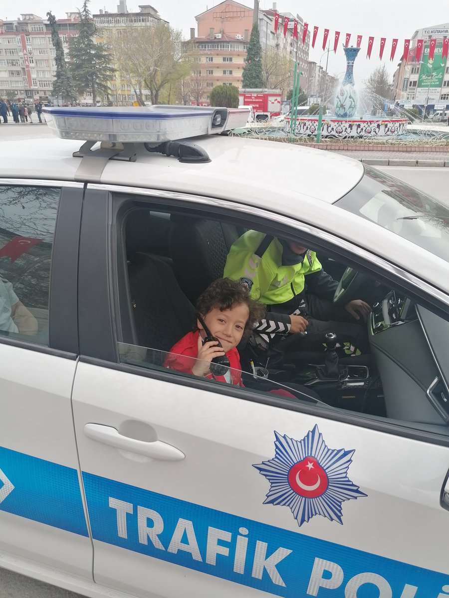 Türk Kızılay Kütahya Şubesi olarak, 23 Nisan Kutlamalarına katılım sağladık.