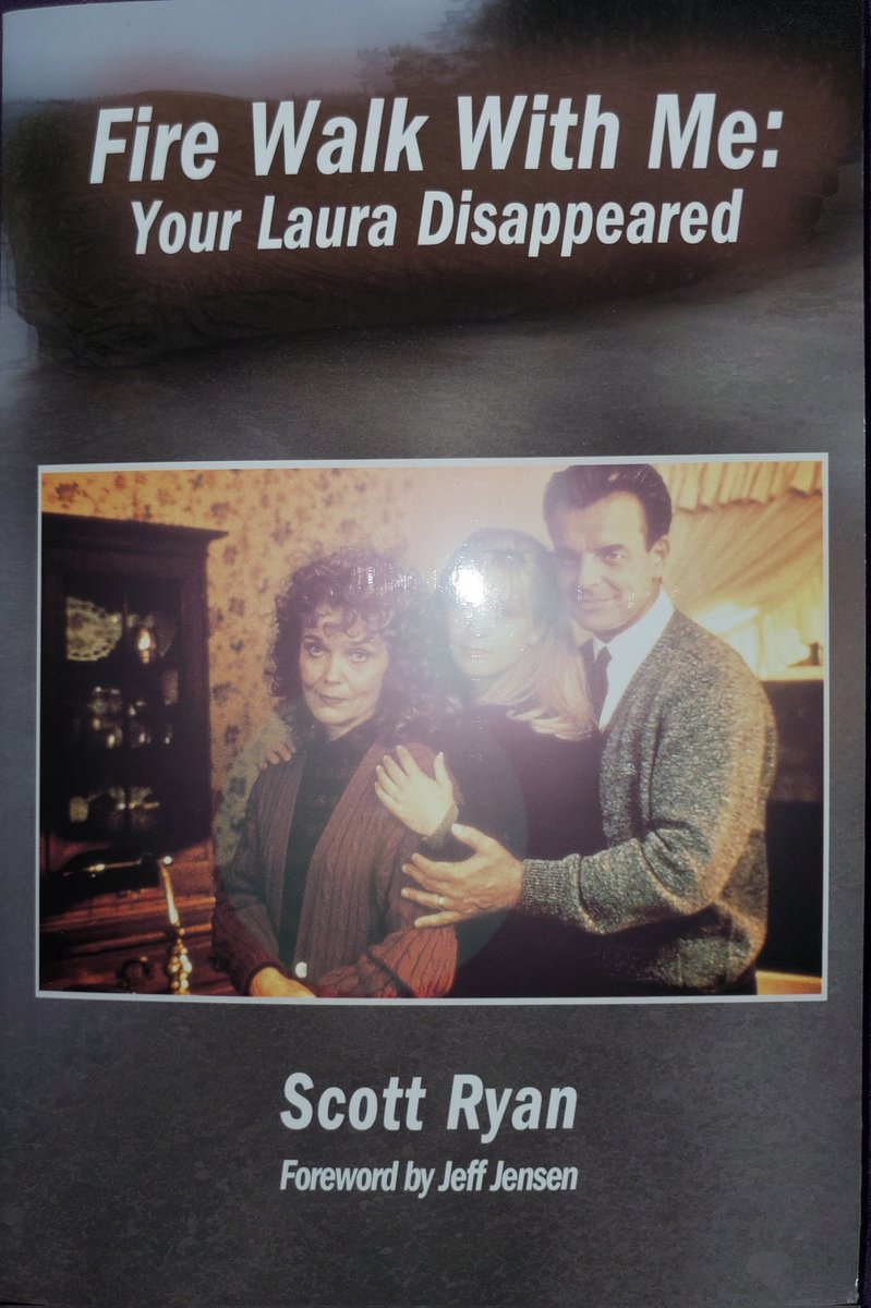 PhanJokes's tweet photo. Received the brand new Twin Peaks: FWWM book this week. Shoutout to @ScottLuckStory, who's written amazing books about Moonlighting, Late Show with David @Letterman, @SHO_TwinPeaks, and more. Buy direct for autographed copies. #AmazonAlternatives
https://t.co/zqRJMl81Bm https://t.co/5x9sk8efm9