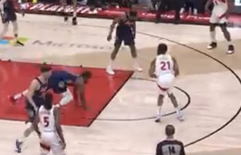 3peatHimself's tweet photo. @JoelEmbiidWrld0 @TheHoopCentral https://t.co/YcMg7T71E6