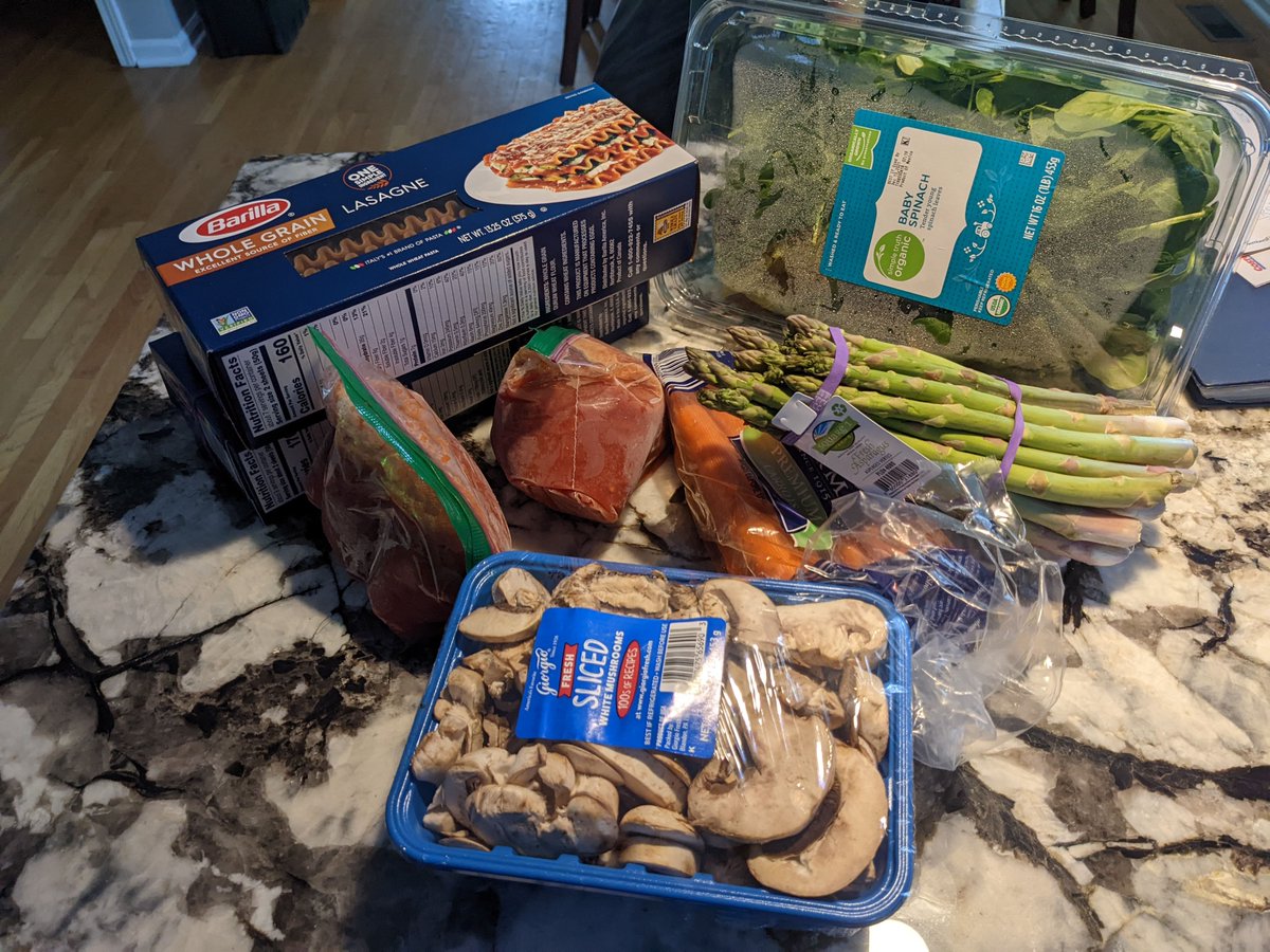 bbnbinc's tweet photo. We enjoy making Whole Food Plant Based Lasagna, its therapeutic cooking from scratch.
And man it always tastes incredible
#wholefoodplantbased #healthylifestyle #homecooking #bbnbinc #march4tech #nonprofit #computerprogram https://t.co/uxXDWqYBfO