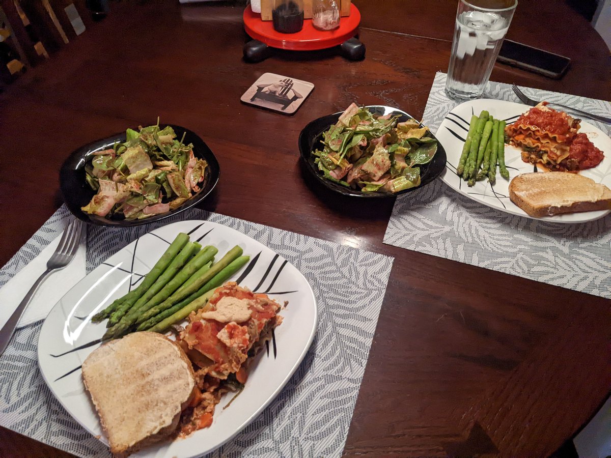 bbnbinc's tweet photo. We enjoy making Whole Food Plant Based Lasagna, its therapeutic cooking from scratch.
And man it always tastes incredible
#wholefoodplantbased #healthylifestyle #homecooking #bbnbinc #march4tech #nonprofit #computerprogram https://t.co/uxXDWqYBfO