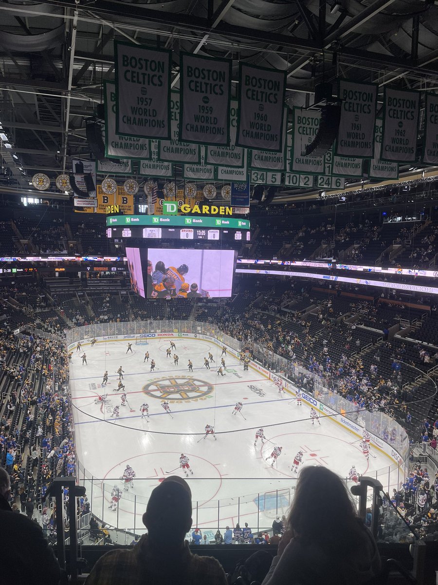 MonGhoster's tweet image. Out here