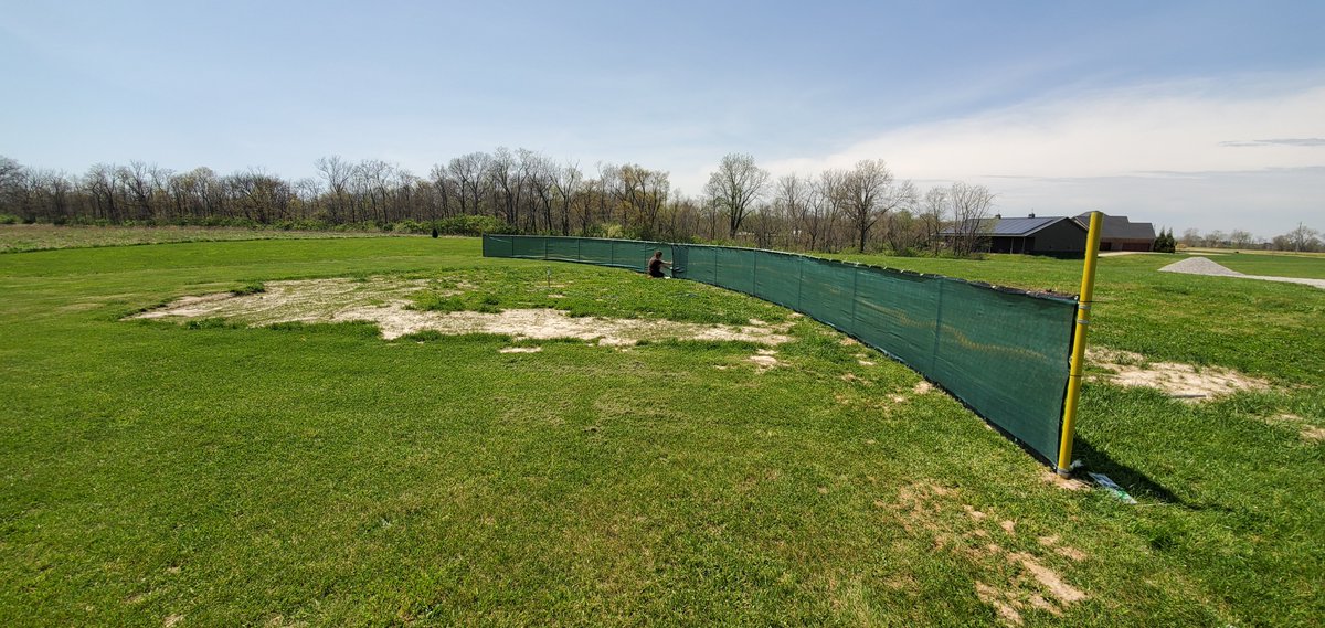 BigStrikeWiffle's tweet photo. Outfield Wall Day https://t.co/nmDXaujv1C
