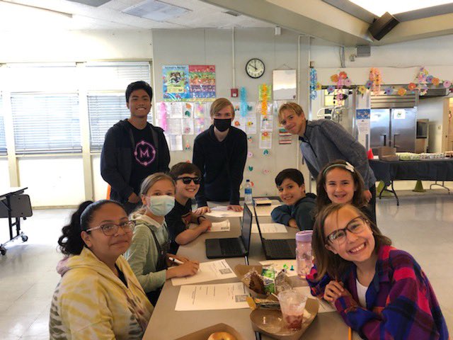 RyanDSmithEdD's tweet photo. Superb district-wide 5th grade GATE event this morning at Bradoaks! Big thanks to MHS teacher Kristin Ford and her wonderful students for supporting this learning activity. Thanks also to principals Michele Costarella and @NicklesJayne as well as Patrick Garcia for supporting. https://t.co/aSkAAo2gUC