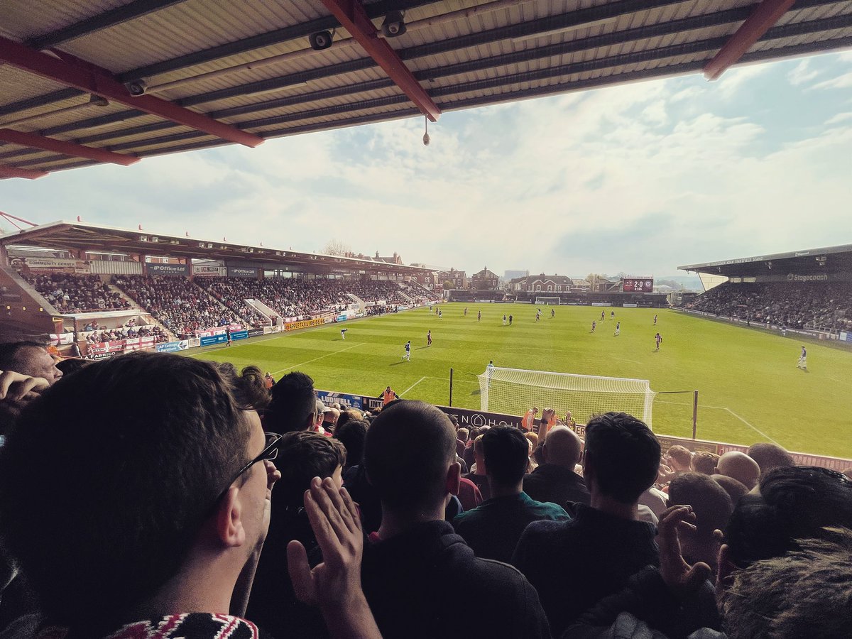 p_jarman88's tweet photo. UTC🔴⚪️ @OfficialECFC @SkyBetLeagueTwo https://t.co/I6hyCZ9RaE