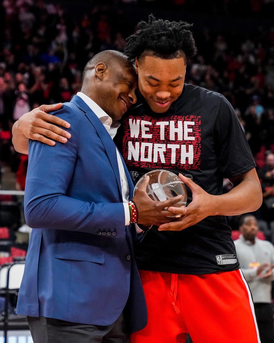 NBACanada's tweet photo. 🥺 | #WeTheNorth https://t.co/BswyYZItAK