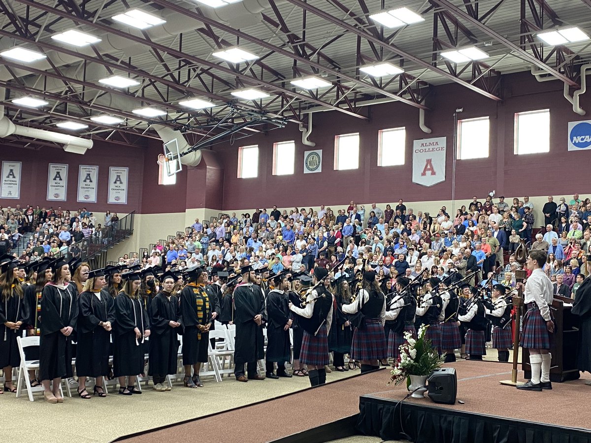 SarahDehring's tweet photo. Commencement is here! Congratulations @almacollege class of 2022! https://t.co/Ht0Unc0ILW