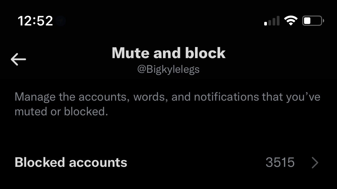 Bigkylelegs's tweet photo. I will beat the ads https://t.co/DXXZqvjnjE