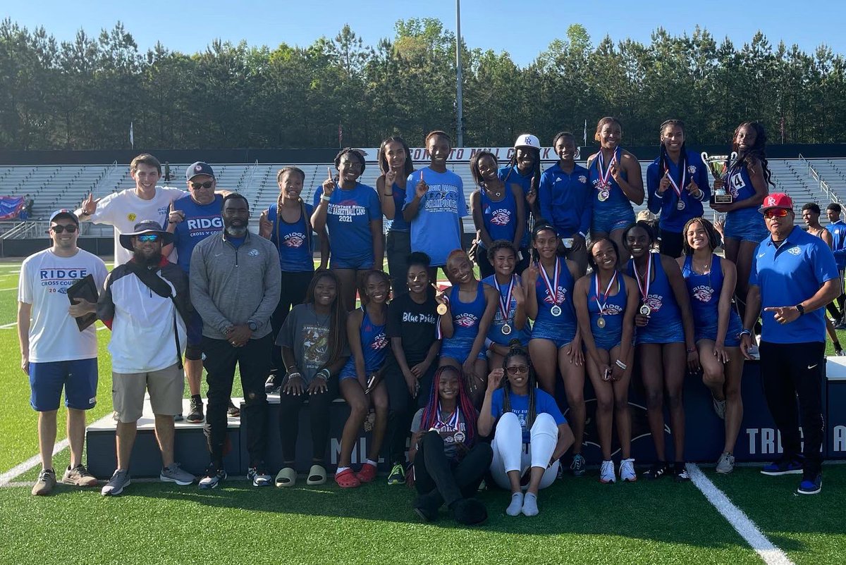 Last but FINALLY not least!
⠀⠀⠀⠀⠀⠀⠀⠀⠀⠀⠀
Shoutout to them REGION 8-AAAAAAA CHAMPS!!!! 🥳🥳 I don’t know the last time the girls won the chip. You all worked hard to make this happen. Super proud of everyone involved, to include the coaches! 💙❤️