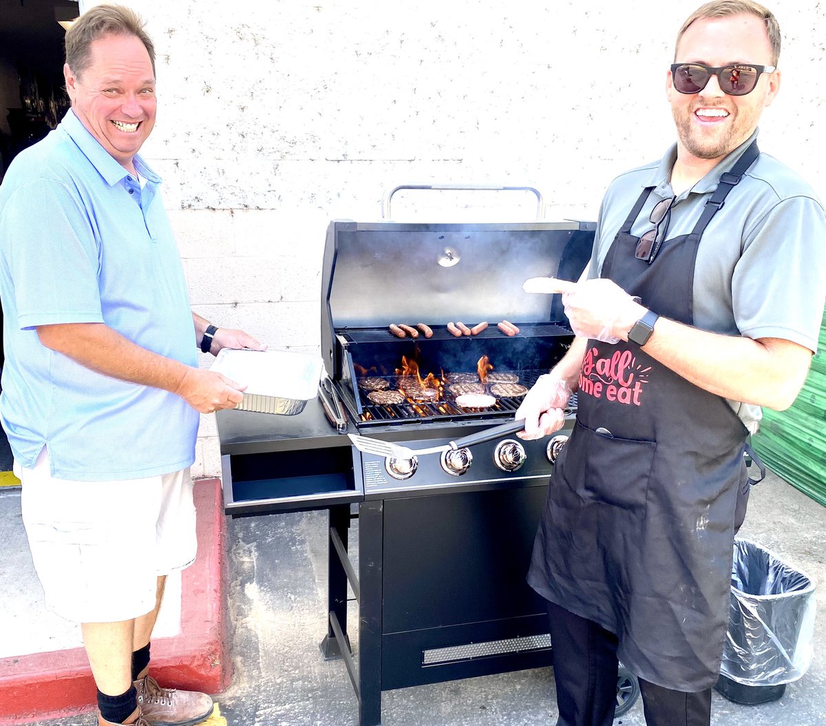 Dario K ๐บ๐ธ๐ง๐ฆ๐ผ (@dariok2018) on Twitter photo 0๏ธโฃ4๏ธโฃ5๏ธโฃ6๏ธโฃ SM Cody grilling for our awesome associates! <a href="/D66Celest/">Sheldon Celestine ๐น๐น๐บ๐ธ</a> @monikav2015 <a href="/cat_thanner/">Cathy Thanner</a> <a href="/CXM_Joe_HD0456/">CXM_Joe_HD0456</a> <a href="/Beth51904742/">Beth Hopper</a> 0๏ธโฃ4๏ธโฃ5๏ธโฃ6๏ธโฃ SM Cody grilling for our awesome associates! <a href="/D66Celest/">Sheldon Celestine ๐น๐น๐บ๐ธ</a> @monikav2015 <a href="/cat_thanner/">Cathy Thanner</a> <a href="/CXM_Joe_HD0456/">CXM_Joe_HD0456</a> <a href="/Beth51904742/">Beth Hopper</a>