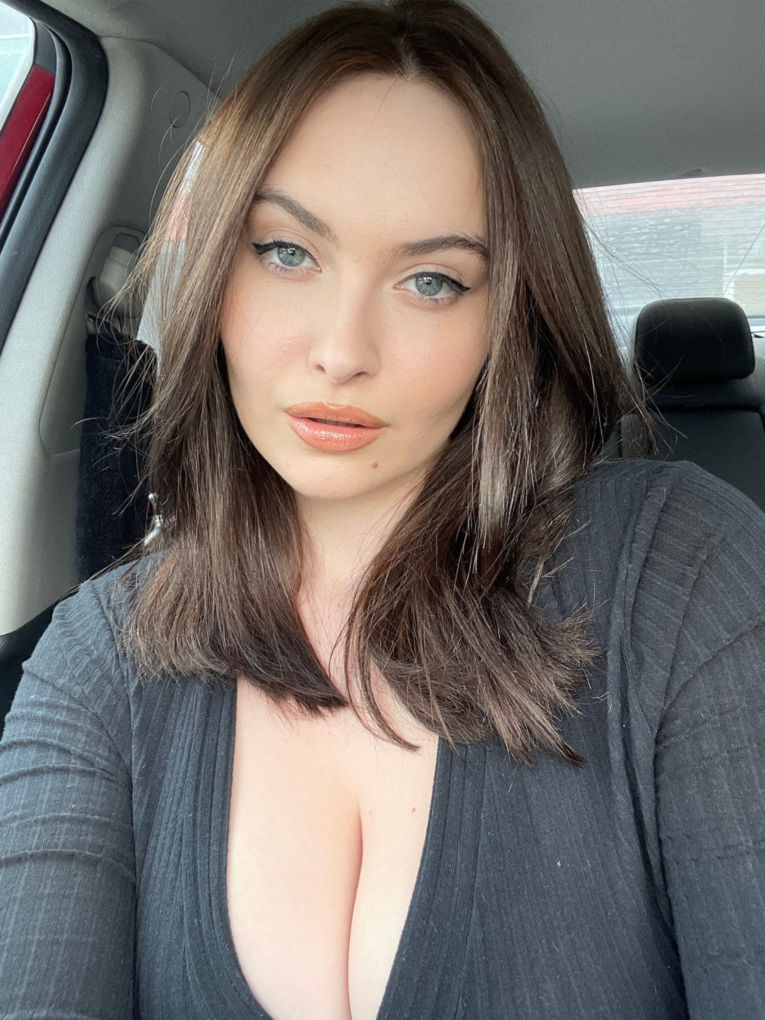 erin on Twitter: "oh hiiiiii new hair https://t.co/LtiIAPtfts" / Twitter
