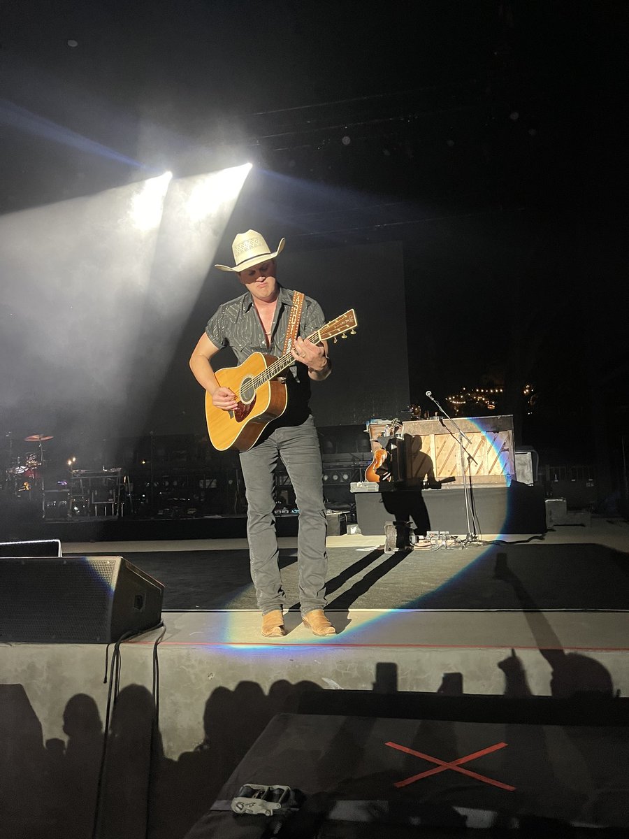 DMACIAS21's tweet photo. Last Saturday was 🔥🔥 @WhitewaterRocks when @JonPardi tore up that Stage off the Guadalupe River!! #PardiTime #HonkyTonk 🤠 https://t.co/tKgcgjo5t2