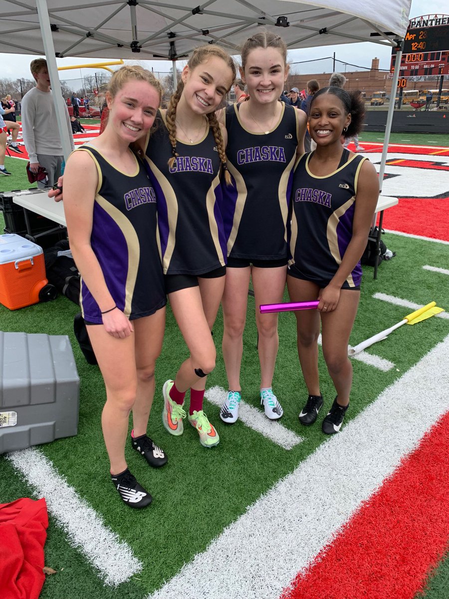 Great performances continue to rack up at the Mega Meet. Girls 4x2 takes 2nd place (Paige Bakke, Noella Ross, McKenna Thom, Daneyah Hughes). Paige and Noella also went 61 and 62 in the quarter mile. Nice job girls!