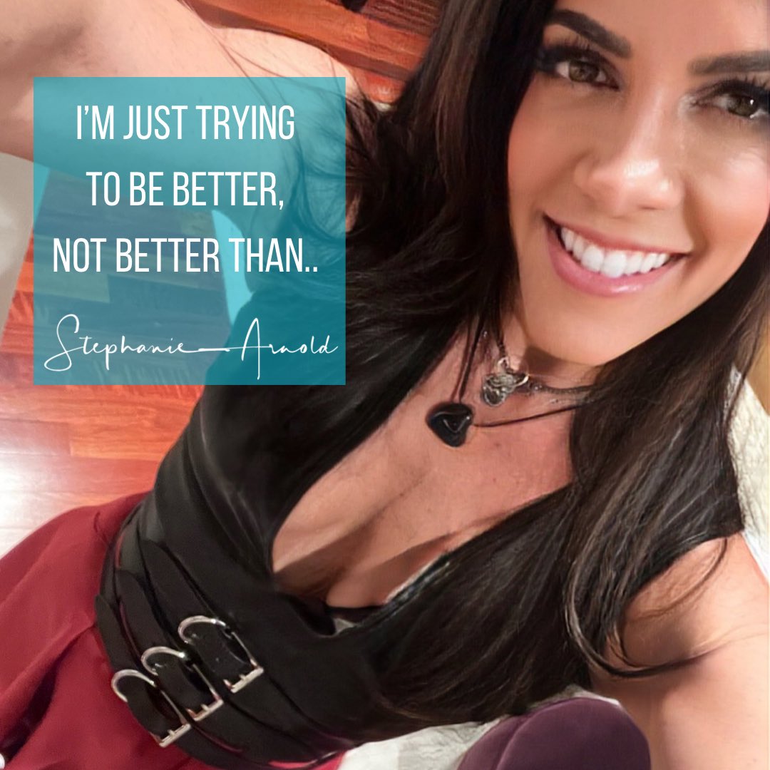 Just pushing to be better than yesterday for myself- not better than anyone else. Here’s to bettering ourselves to help others where they cannot. #endafe #bodybuilding #birthtrauma