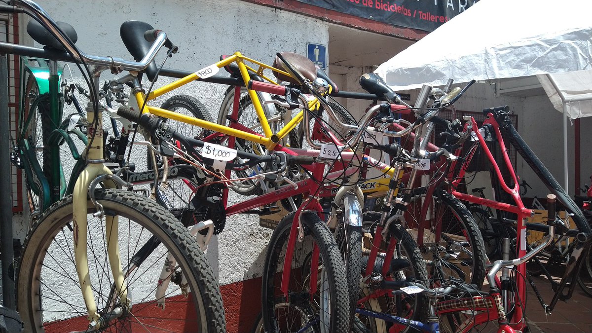 chuletomate's tweet photo. @Bicitekas se van!! Ofertas solo hoy! @moralehe https://t.co/cVpgmCG0Ie