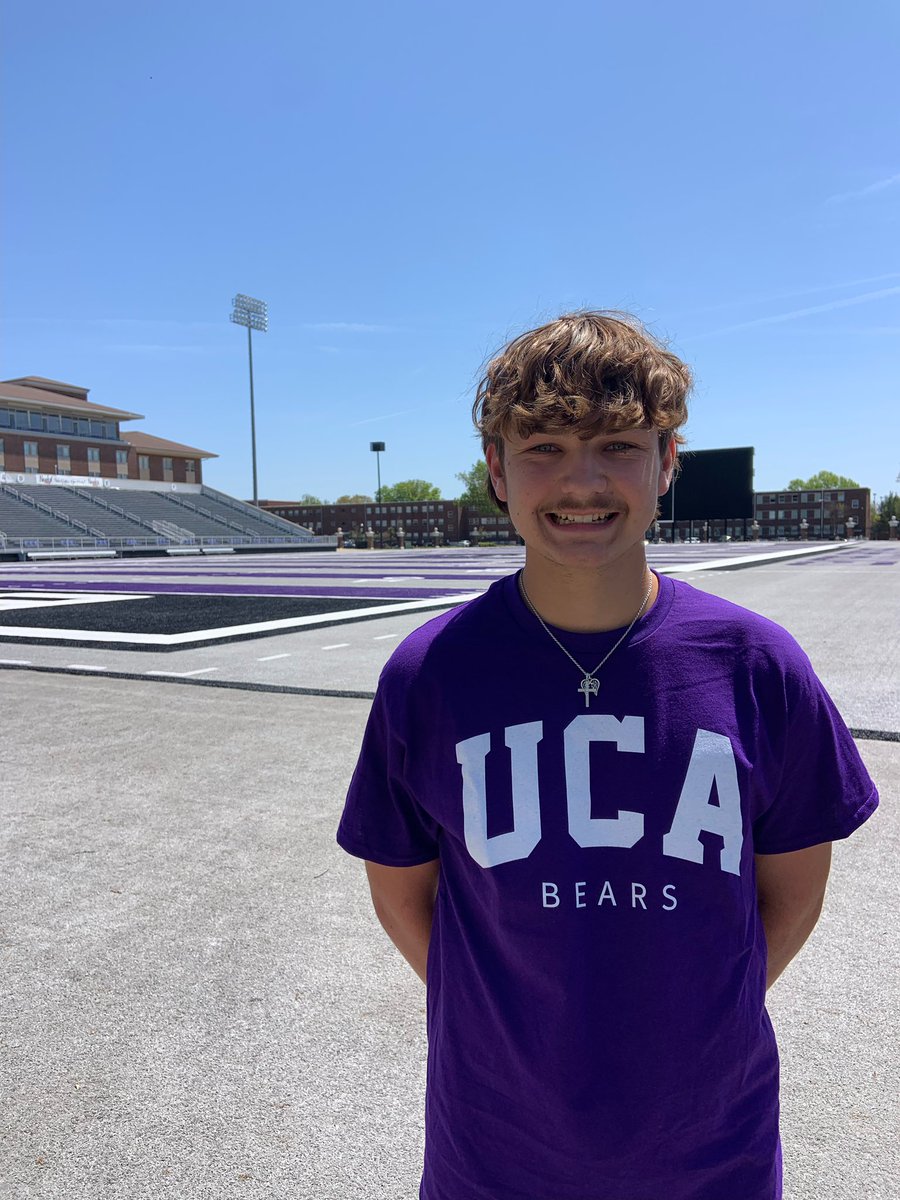 ryancarter02's tweet photo. I am extremely blessed to announce that I have chosen to continue my academic and athletic careers as a D1 punter at the University of Central Arkansas!! I would like to thank my family, coaches, @coryelolf @walrath83 @CoachPerry86 @LukeSexton53 for helping me get here! GO BEARS! https://t.co/5LJ9ybw4vn