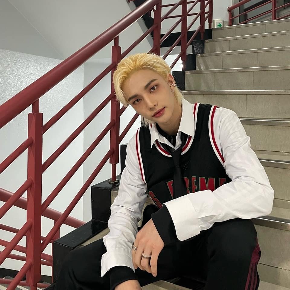 ㅤㅤ🃩 ❙( 𝗞𝗲𝗶𝗷𝗶'𝘀 𝘀𝗶𝗺𝗽𝗹𝗲 𝗮𝗹𝗯𝘂𝗺 ) ヘ 🌙
ㅤㅤㅤㅤ⌕ㅤ𝗣𝗮' 𝘁𝗶 𝗻𝗮𝗸𝗶, 𝗰𝗵𝗶𝗰𝗸𝗲𝗻 𝘁𝗲𝗿𝗶𝘆𝗮𝗸𝗶.