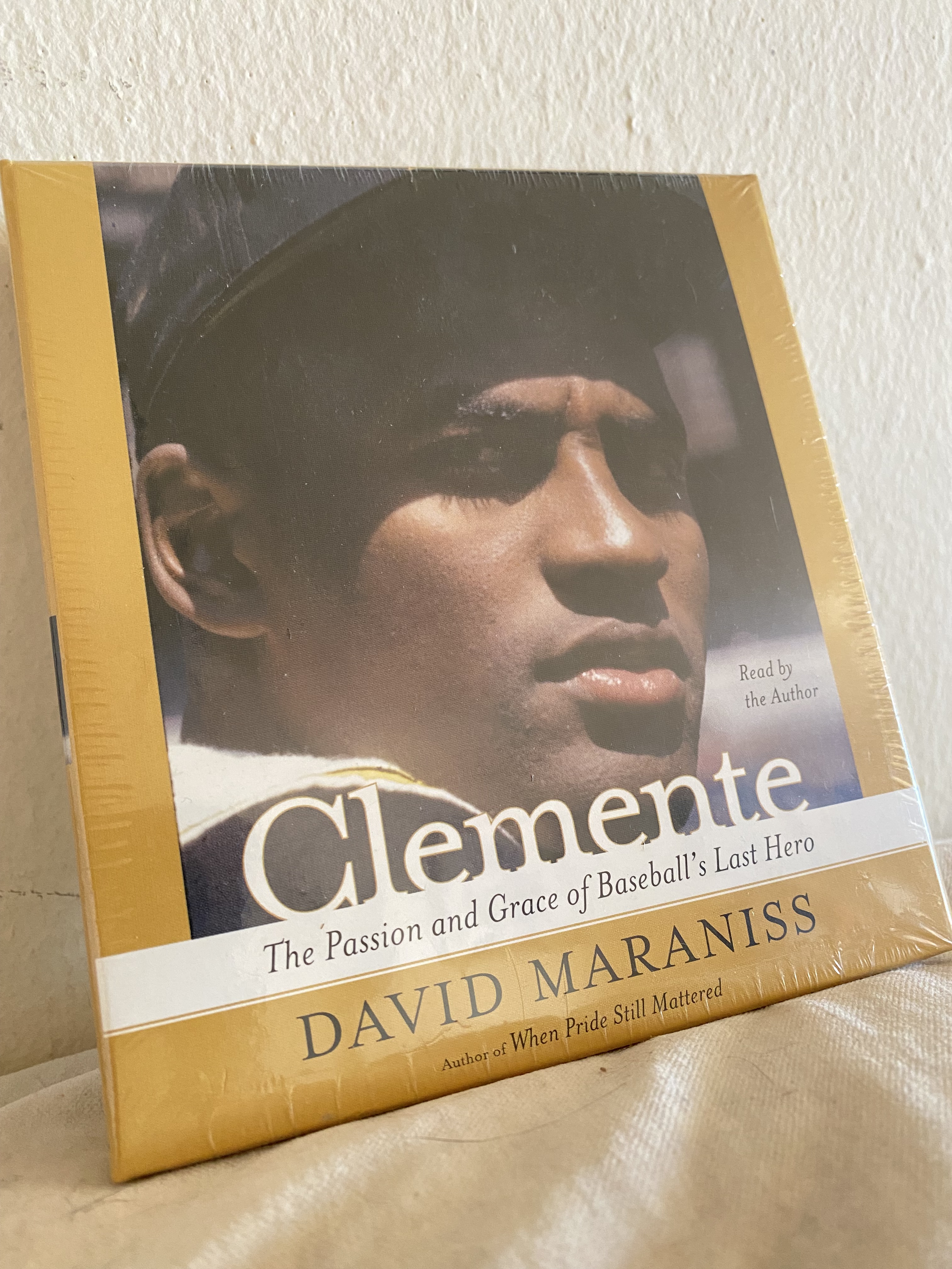 Talkin 21 Written By Davidmaraniss This 06 Best Selling Book Clemente The Passion And Grace Of Baseball S Last Hero Is Quite Possibly The Most Definitive Biography On The Great One And