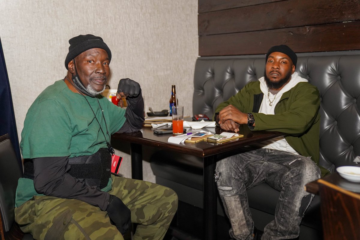 p7company's tweet image. As Rockford's @BellatorMMA 277 watch party and #VetsRoll fundraiser, Rock with Corey, Roll with Vets ROCKED! Click the link below to watch the recap video:

youtube.com/watch?v=iYxSAm…

#RockWithCorey #VetsRoll

📽️/📸: @FlyGuyFilms_