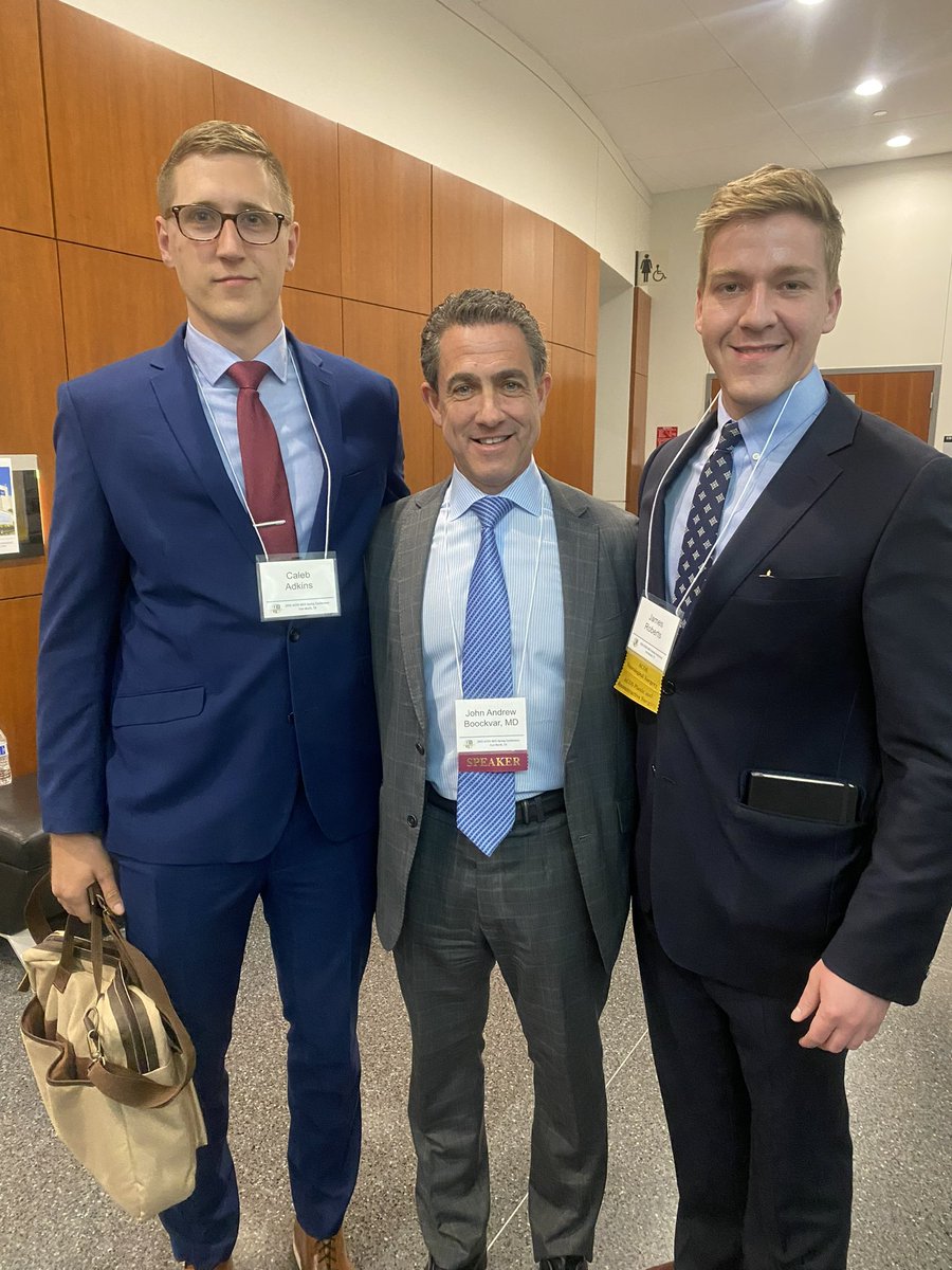 CalebFAdkins's tweet photo. Honored to have met Dr. Boockvar today. Much needed reminder on the importance of mindfulness and how to implement gritflowness in my life. #acosmssdfw22 @ACOS_MSS @johnboockvar https://t.co/oFWtdKIiNa
