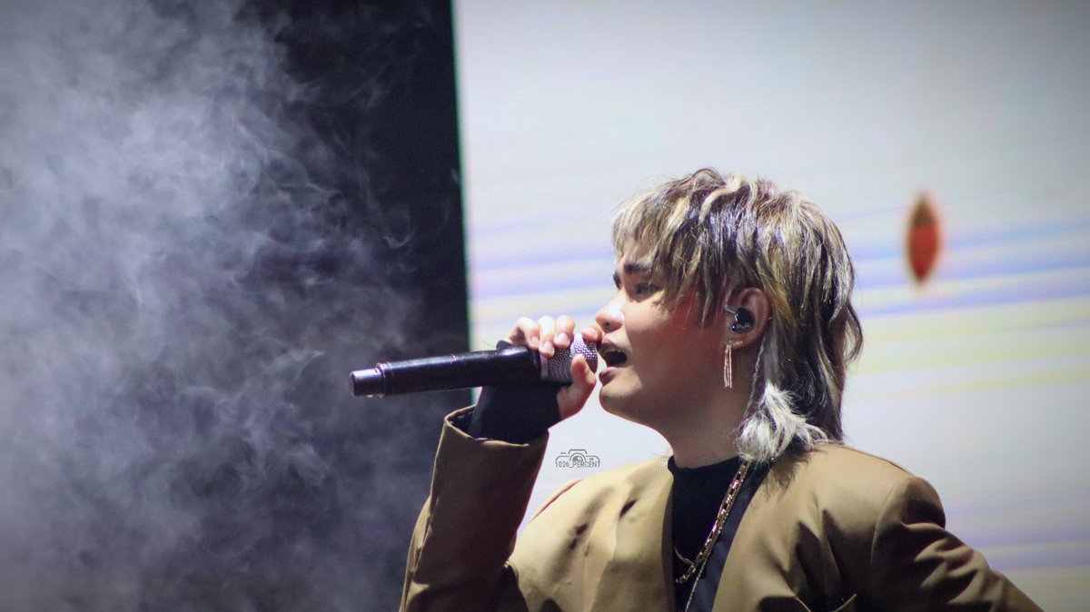 1026_Percent's tweet photo. [042322] SB19 at Dunkin PH Concert

SB19 LIVE IN ARANETA
@SB19Official #SB19 
#DunkinPHSB19Concert https://t.co/2cmeY2DmNc