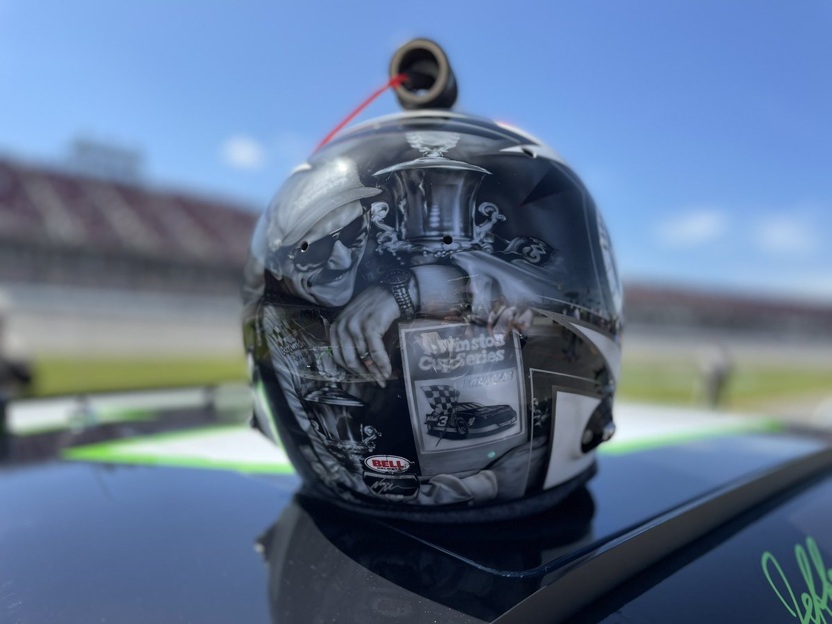 Jeffrey Earnhardt’s helmet #NASCAR