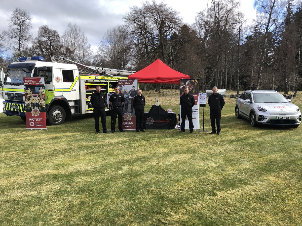 Supporting the Crew from Balmoral today at the Run Balmoral Event. Good to be back out and great interaction with the public promoting Home Fire Safety and Recruitment. Left holding the fort as they responded to a Fire Call mid afternoon. <a href="/Balmoral_Castle/">Balmoral Castle</a> <a href="/fire_scot/">Scottish Fire and Rescue Service</a> <a href="/RunBalmoral/">RunBalmoral</a>