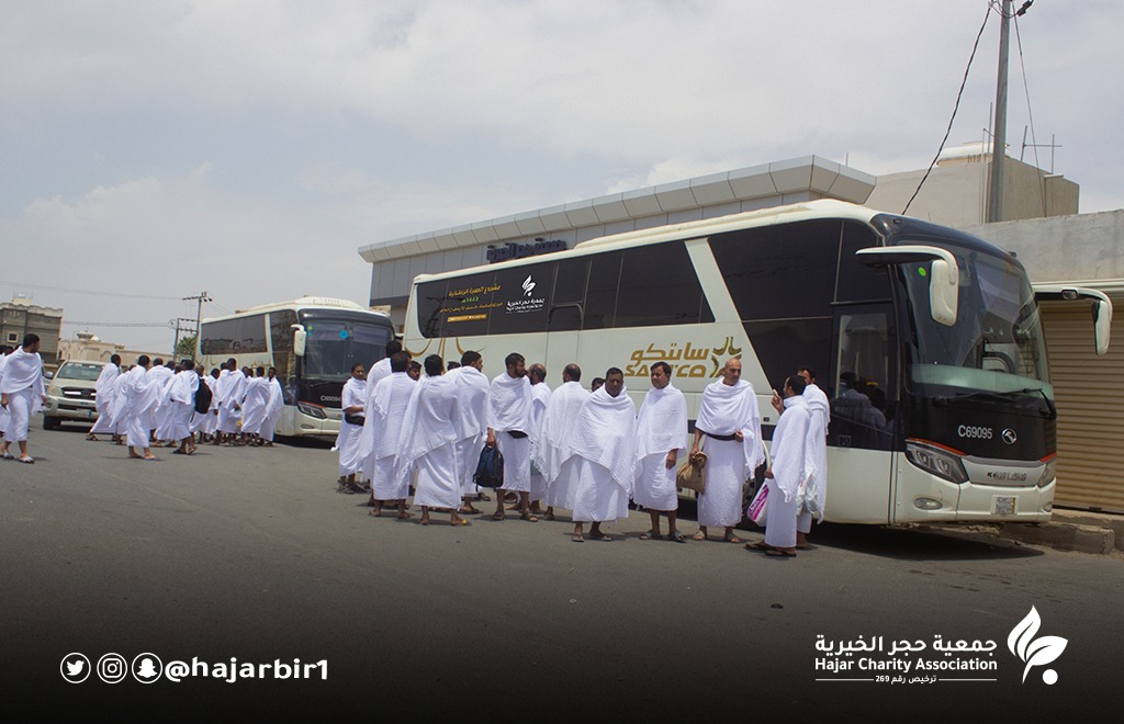 hajarbir1's tweet photo. السبت 22 #رمضان 1443 هـ

○ انطلقت الرحلات السابعة والثامنة - من مشروع: العمرة الرمضانيه في جمعية حجر الخيرية متجهة إلى بيت الله الحرام 🕋:

🔽 للتبرع لمشاريع الجمعية من متجرنا:
https://t.co/rMH9RmN3bY

وللتواصل واتس أضغط رابط:
https://t.co/Pbf8J46XWj https://t.co/YCpgjQOmm9