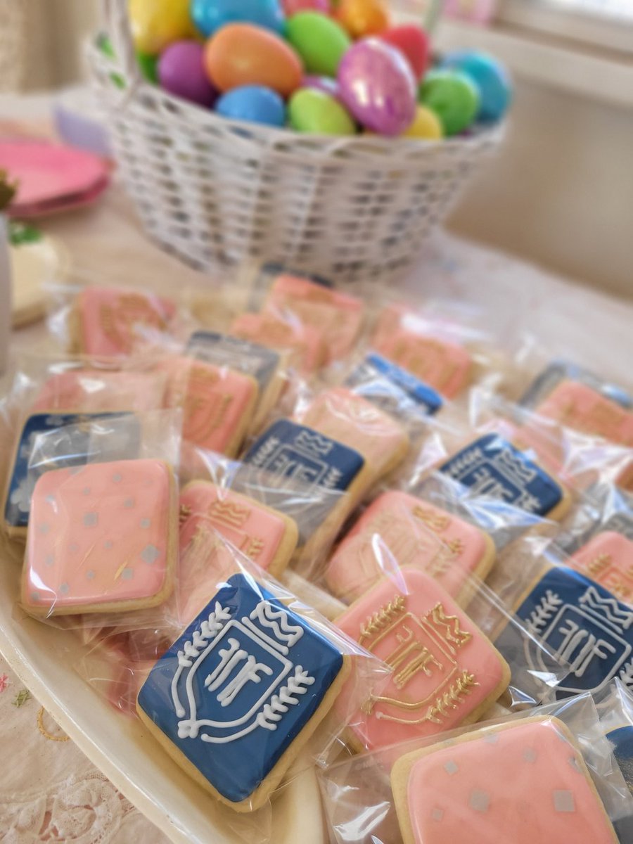 Via Pretty Baked Sweets and Treats #ABQ #NewMexico