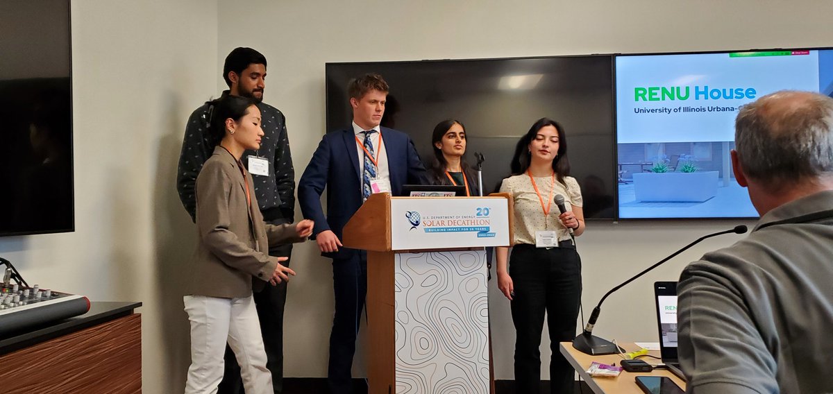 ARStillwell's tweet photo. Build team absolutely killed it! @ECEILLINOIS @CEEatIllinois @Solar_Decathlon #SolarDecathlonBuild https://t.co/aNi1phP9Aw