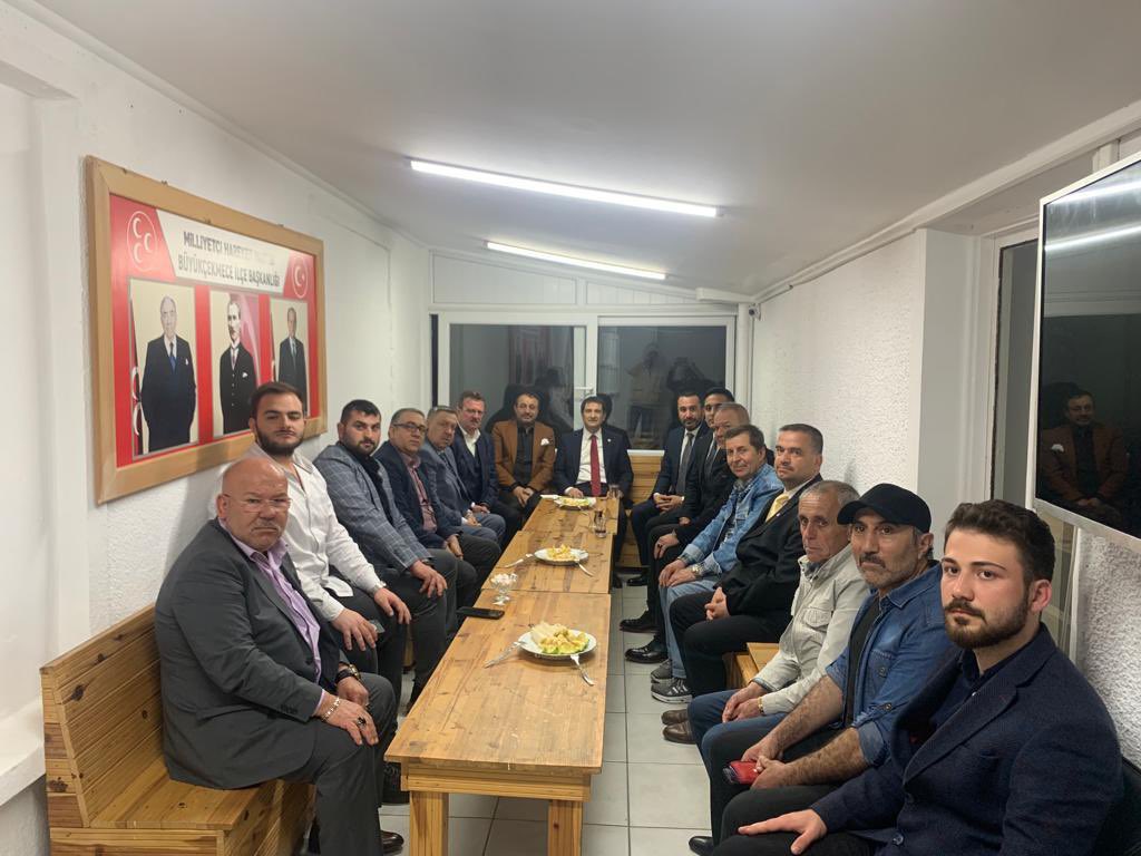 ifarukaksu's tweet photo. Büyükçekmece ilçe başkanlımızı ziyaret ettik. https://t.co/yLooXl80Fb