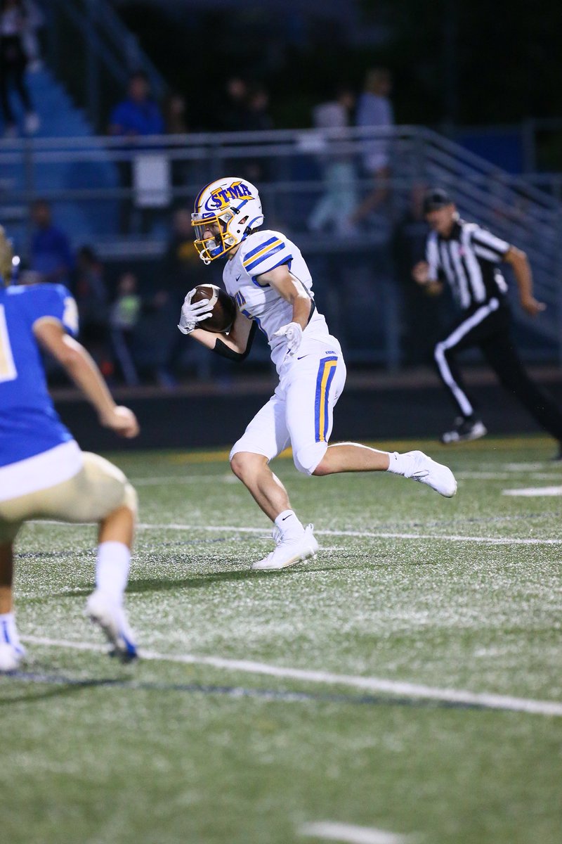 First off would like to thank God for the position he’s put me in. Thank you to my family, friends and coaches for guiding me along this journey. With thank being said I am proud to be committing to Iowa Central CC!