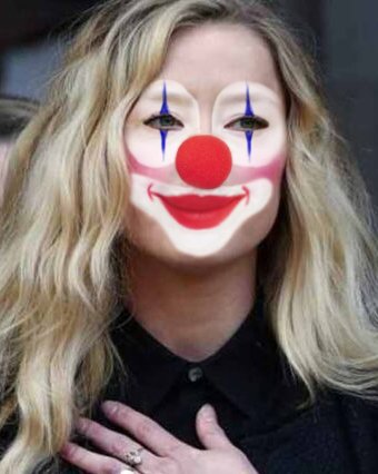 TiffMoonChild's tweet photo. @mocking_media @Laura88Lee 🤣 this girl is a: https://t.co/l2AYS3Kmcn