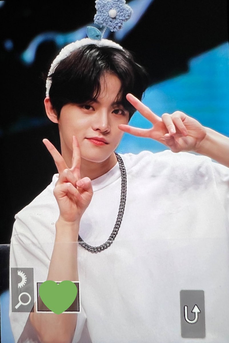 GREEN_JMIN's tweet photo. 💚220423 

#BAE173 #제이민 #JMIN https://t.co/8YEzS3GYoE